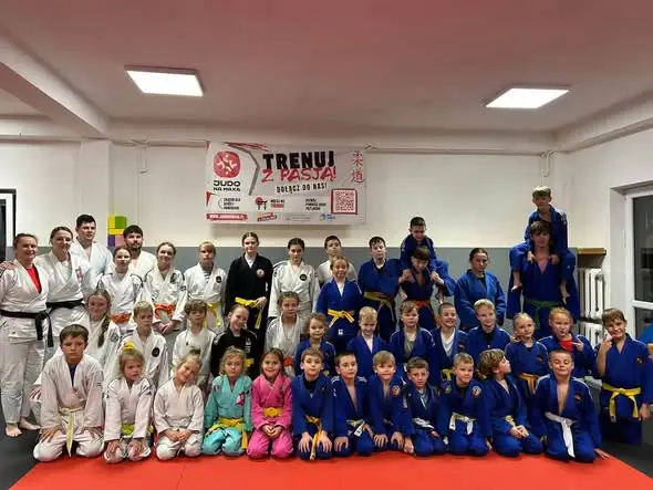 Młodzi zawodnicy Roan Fight Club Mysłowice na wspólnym treningu z JUDO NA MAXA